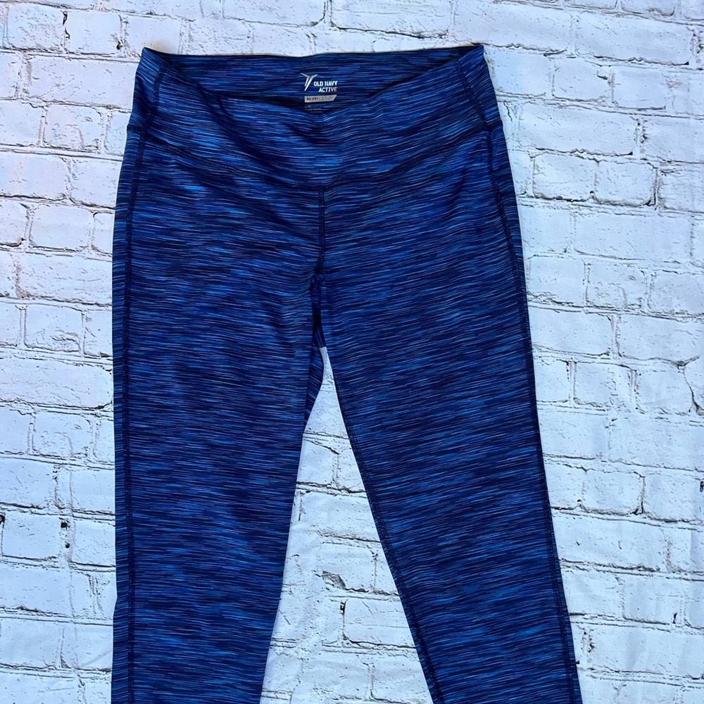 Old Navy Go-Dry Blue Patterned Leggings Size Large